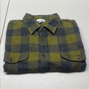 Men’s Green and Gray Flannel Shirt. Size XXL